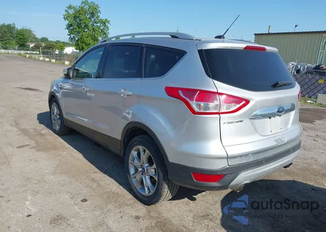 2014 Ford Escape Titanium из США, поврежденный, VIN 1FMCU9JX6EUE37742